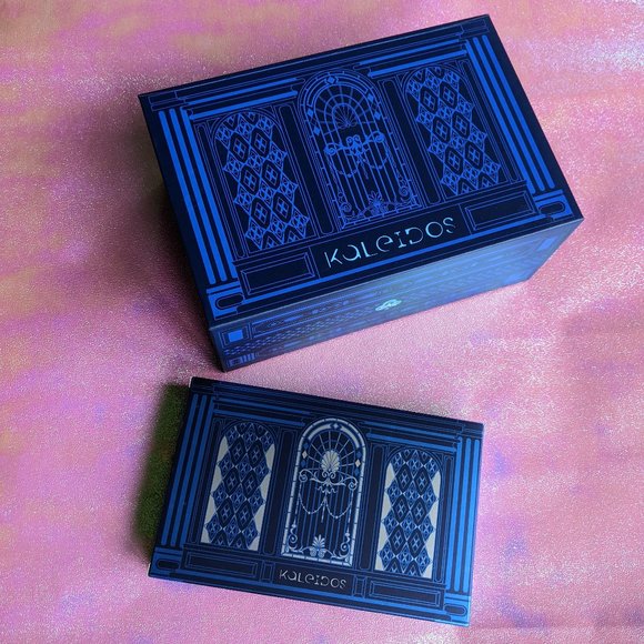 Club Nebula • Kaleidos x Angela Nyquist collab • Makeup Palette with Box! - Picture 6 of 6